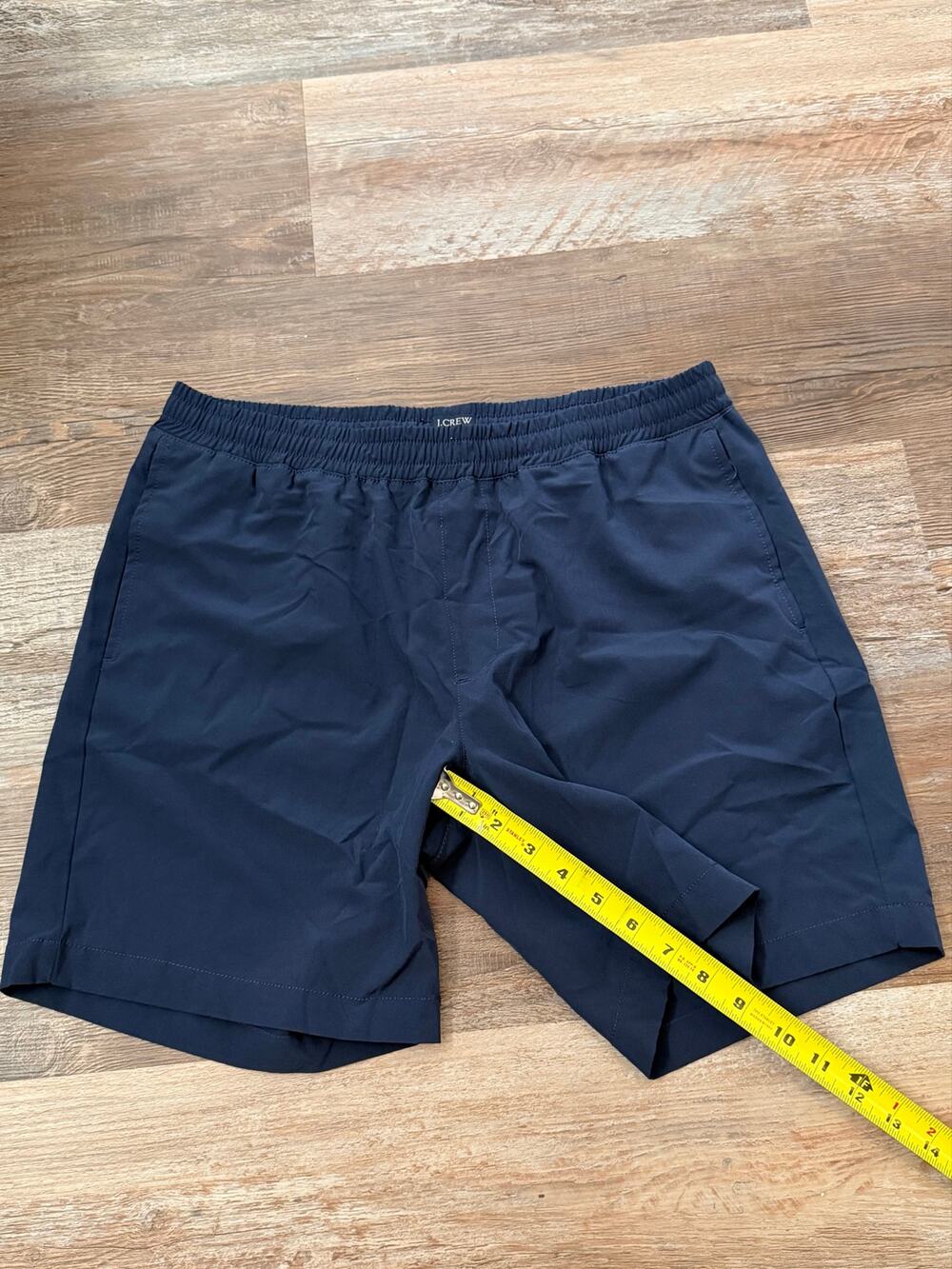 J.Crew Flex series shorts in men’s navy size Medium